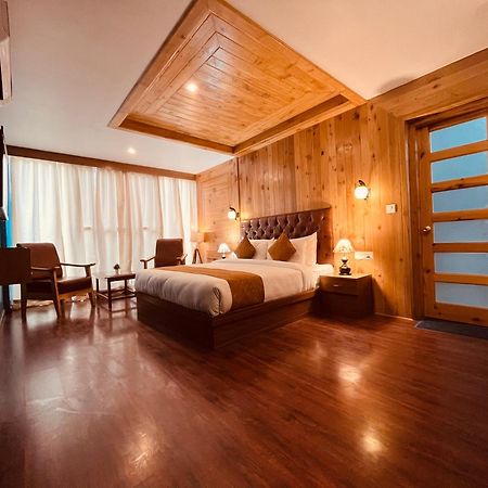 Tata Vista Resort Mall Road Manali - Centrally Heated & Air Cooled Экстерьер фото